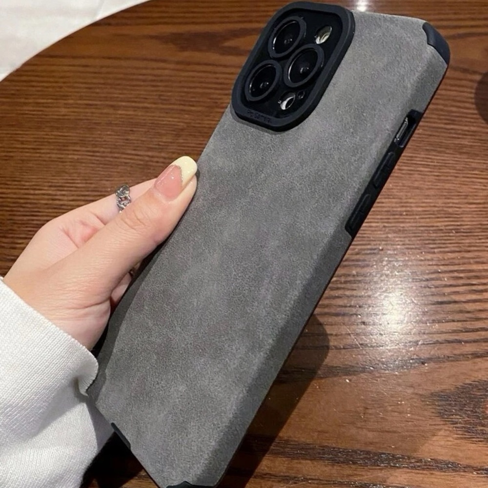 Iphone 14 Minimalist Phone Case - Picture 4 of 4